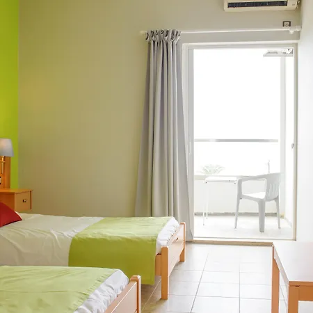 Mimosa Hotel