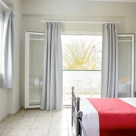 Mimosa Hotel 2*