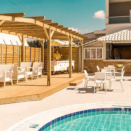 Mimosa Hotel 2*