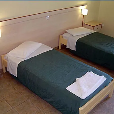 Mimosa Hotel